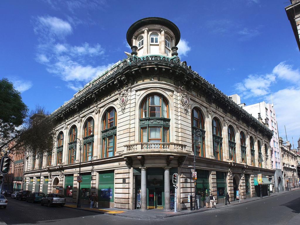 Modern view of Boker store